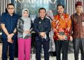 Eka Marlina bersama Anggota Komisi IV, Gubernur dan Kadisnaker Provinsi Jambi (Dok istimewa)