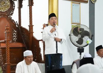 Gubernur Jambi, Al Haris dalam safari subuh di Masjid Nahdhatul Thulab, Tanjung Jabung [dok ist]