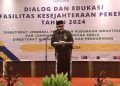 Sekda saat membuka Dialog dan Edukasi Fasilitas Kesejahteraan Pekerja dan Pelayanan Keluarga Berencana di Tempat Bekerja di Hotel BW Luxury Jambi, Kamis (02/05/2024) (Foto: Agus - Kominfo)