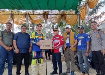 Al Haris pada Penutupan Gubernur Cup 1 Super Grasstrack di Cirkuit MPK Minggu (09/06/2024) (Dok. Riky)