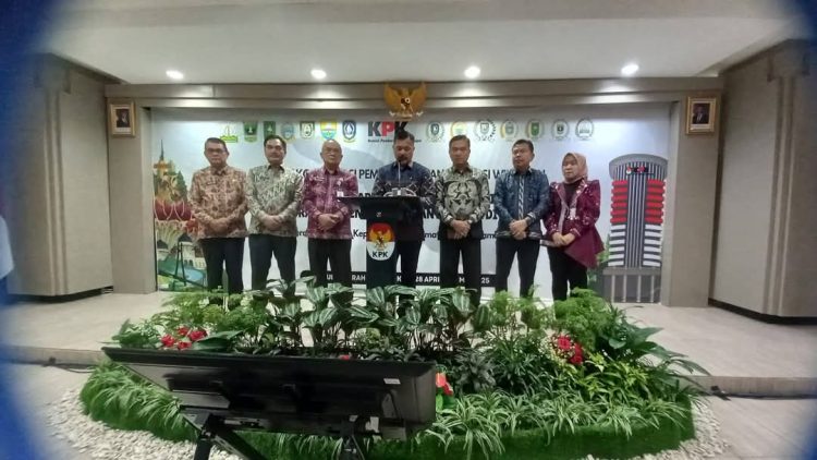Bupati Kerinci Hadiri Rakor Sinergi Pemberantasan Korupsi Bersama KPK RI di Aula Bhineka Tunggal Ika Jakarta Kamis (15/05/2025). (Dok. yola - JT
