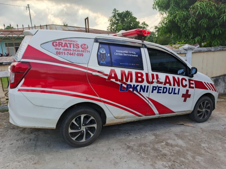 Mobil Ambulance LPKNI Peduli (Dok. Yol - JT)