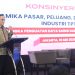 Kepala Eksekutif Pengawas Perbankan OJK Dian Ediana Rae menyampikan sambutan pada kegiatan konsinyering di Jakarta, Jumat (16/5) (Dok. Agus - Humas OJK Jambi)