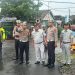 Petugas Jasa Raharja dan Kepolisian meninjau langsung lokasi kecelakaan di perlintasan sebidang JPL 08, Stasiun Magetan, sebagai bagian dari koordinasi dan langkah cepat penanganan korban tabrakan antara KA Malioboro Ekspres dan tujuh sepeda motor. (Foto: Dok. Jasa Raharja Jawa Timur)