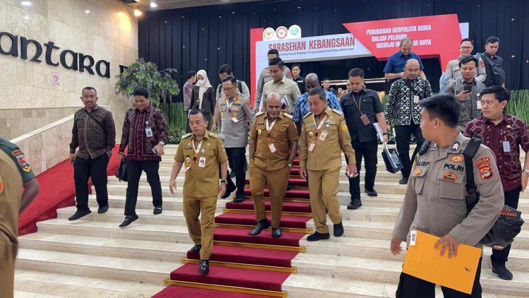 Gubernur Al Haris saat menghadiri Sarasehan Kebangsaan bertajuk “Perubahan Geopolitik Dunia Dalam Peluang Menuju Indonesia Raya”, di Gedung Nusantara IV, MPR RI, Jakarta, Selasa (20/05/2025). (Dok. Erit - Kominfo)