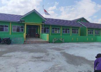 Bangunan sekolah dasar di Kota Jambi yang telah direhabilitasi melalui anggaran Dinas PUPR tahun 2025. (Dok. Stepanus)