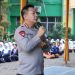 Kapolresta Jambi Kombes Pol. Boy Sutan Binanga Siregar, S.I.K., M.H., menyampaikan materi sosialisasi pencegahan kenakalan remaja kepada pelajar SMPN 7 Kota Jambi, Senin (2/6/2025). (Dok. Daus)