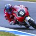 Veda Ega Pratama tampil fokus saat melahap tikungan Circuito de Jerez – Ángel Nieto, Spanyol, dalam ajang JuniorGP 2025. (Dok, Sinsen)