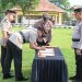 Kapolres Tanjab Timur AKBP M. Kuswicaksono, S.I.K., M.H. memimpin upacara serah terima jabatan Kasat Pol Air dan Kapolsek kuala Jambi, disaksikan jajaran pejabat utama dan personel Polres Tanjab Timur, Selasa (3/6/2025). (Dok. Humas Polres Tanjabtim)