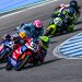 “M. Kiandra Ramadhipa (motor #32) menunjukkan performa gemilang di FIM JuniorGP Jerez 2025. Start dari posisi ke-22, pebalap binaan Astra Honda ini sukses finis ketujuh dan keenam dalam dua balapan European Talent Cup.” (Dok. Sisnen)