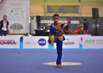 Zivan Abimanyu Rasendria, siswa SDN 47 Kota Jambi, tampil penuh konsentrasi saat berlaga di Kejurnas Wushu Indonesia 2025 di Surabaya, Jawa Timur. (Dok. Arpanidar)