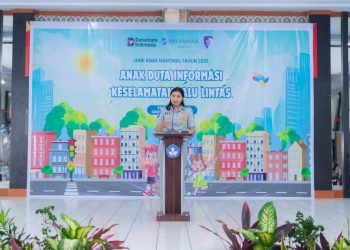 Kepala Jasa Raharja Wilayah Jambi, Ni Made Ayu Mulidyawati, saat menyampaikan sambutan dalam kegiatan "Anak Duta Informasi Keselamatan Lalu Lintas" dalam rangka Hari Anak Nasional 2025 di Aula BPMP Provinsi Jambi, Sabtu (26/7/2025). (Dok. Yola)