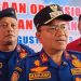 Wali Kota Jambi Maulana didampingi Kepala Dinas Damkartan Mustari Affandi saat memberikan keterangan di Kantor Damkartan Kota Jambi, Senin (25/8/2025). (Dok. Stepanus)