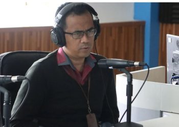 Padli, Kepala Keasistenan Pemeriksaan Laporan Ombudsman Jambi, saat menjadi narasumber dalam dialog publik di RRI Jambi, Kamis (31/7/2025). (Dok. Nahar)