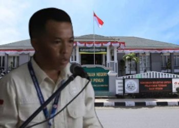 Wandi Adi, Ketua Aliansi Wartawan Kerinci, memberikan pernyataan pers terkait penanganan kasus dugaan korupsi proyek PJU oleh Kejaksaan Negeri Sungai Penuh. (Foto: yola)