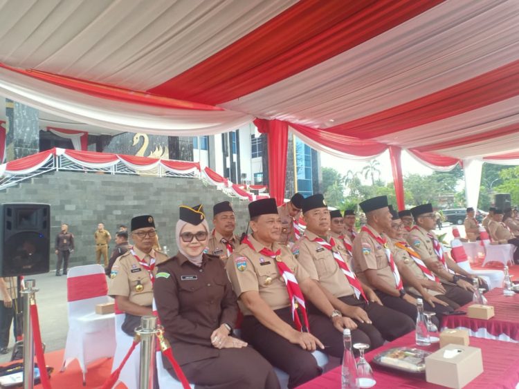 Kasat Binmas Polresta Jambi Kompol Abdul Akil, S.H. saat menghadiri Upacara HUT Pramuka ke-64 Tingkat Kota Jambi di Lapangan Utama Kantor Wali Kota Jambi, Selasa (19/8/2025). (Dok.Nahar)
