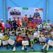Para juara Kejurprov PBSI Bengkulu 2025 berfoto bersama usai menerima hadiah dan medali pada penutupan turnamen di Lapangan Badminton 55, Kota Bengkulu, Minggu (31/8/2025).(Dok.Yola)