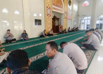 Suasana Pelaksanaan Binrohtal Rutin di Masjid Polresta Kamis (21/8/2025) (Dok. Nahar)