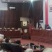 Wakil Ketua I DPRD Provinsi Bengkulu, Teuku Zulkarnain, memimpin jalannya Rapat Paripurna ke-17 Masa Persidangan II di Ruang Paripurna DPRD, Kamis (28/8/2025). (Dok. Yola)