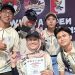 Atlet Perbakin Jambi berpose bersama pelatih dan tim usai meraih podium di Sriwijaya Open Shooting Championship 2025 di Palembang, awal September 2025. (Dok. Humas)
