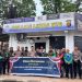Kasat Lantas Polresta Jambi bersama jajaran dan komunitas ojek online menggelar doa bersama memperingati Hari Lalu Lintas Bhayangkara ke-70 di Pos Lalu Lintas WTC, Jambi, Jumat (19/9/2025). (Dok. Nahar)