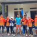 Delapan atlet dayung Jambi berfoto bersama pelatih seusai bertanding pada Kejurnas Kayak Canoe Piala Panglima TNI 2025 di Pangandaran, Jawa Barat. Tim Jambi berhasil meraih empat medali emas dan satu perak. (Dok. Daus)