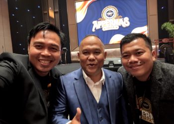 Ketua Umum APPERNAS JAYA Andriliwan Muhammad berfoto bersama pengurus DPD APPERNAS JAYA Jambi saat Rakernas dan HUT ke-6 APPERNAS JAYA di Makassar, Senin (15/9/2025). (Dok. Ara)