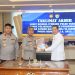 Kapolda Bengkulu Irjen Pol. Mardiyono menerima laporan hasil audit kinerja Itwasum Polri Tahap II. di Polda Bengkulu, Rabu (3/9/2025). (Dok. Yola)