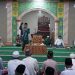Wakil Gubernur Jambi Abdullah Sani menyampaikan tausiah pada peringatan Maulid Nabi Muhammad SAW 1447 H/2025 M di Masjid Baiturrahman, Desa Kunangan, Kecamatan Taman Rajo, Kabupaten Muaro Jambi, Kamis (4/9/2025) malam. (Dok. Erit - Kominfo)