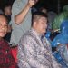 Wakapolda Bengkulu Brigjen Pol. Dicky Sondani (tengah) menghadiri perayaan HUT Harian Rakyat Bengkulu ke-24 di Sport Center Pantai Panjang, Kota Bengkulu, Kamis (4/9/2025) malam. (Dok. Yola)