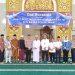 Kepala Kantor Wilayah Jasa Raharja Jambi, Ni Made Ayu Mulidyawati, bersama jajaran Ditlantas Polda Jambi dan tokoh agama saat doa bersama memperingati Hari Lalu Lintas Bhayangkara ke-70 di Masjid Baiturrahman Polresta Jambi, Selasa (16/9/2025). (Dok. Nahar)