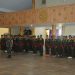 Para peserta Latihan Kader Pelatih Pencak Silat Militer Tersebar Korem 042/Gapu mengikuti upacara penutupan di Balai Prajurit Korem 042/Gapu, Jambi, Senin (22/9/2025). (Dok. Nahar)
