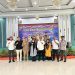 Direktorat Intelkam Polda Jambi bersama narasumber dan peserta berfoto bersama usai Focus Group Discussion (FGD) tentang pencegahan kenakalan remaja di Aula Hotel Ratu Duo Jambi, Jumat (26/9/2025). (Dok. Nahar)