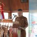 Kepala Dinas Kominfo Kabupaten Kerinci membuka Bimtek Tahap II penggunaan aplikasi SRIKANDI dan GEMA DESA di Aula Vila Weloza, Senin (29/9/2025). (Dok. Diko)