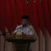 Gubernur Jambi Al Haris memberikan sambutan saat melepas kafilah Provinsi Jambi yang akan mengikuti MQK Internasional ke-1 di Sulawesi Selatan, Senin (29/9/2025) malam. (Dok. Erti- Kominfo)