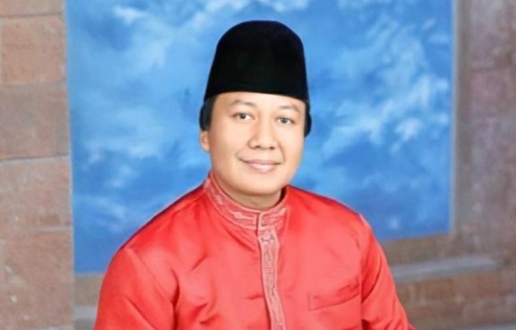 Prof. Dr. Mukhtar Latif, MPd (Dok. Penulis)