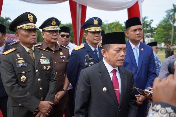 Gubernur Jambi Al Haris bersama jajaran Forkopimda menghadiri upacara Hari Kesaktian Pancasila 2025 di Lapangan Kantor Gubernur Jambi, Rabu (1/10/2025). (Dok. Daus)