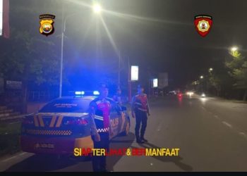 Personel Ditsamapta Polda Bengkulu melaksanakan patroli malam di sejumlah titik rawan Kota Bengkulu, Jumat (3/10/2025), guna mengantisipasi aksi premanisme, balap liar, dan tindak kejahatan jalanan. (Dok. Polda Bengkulu)