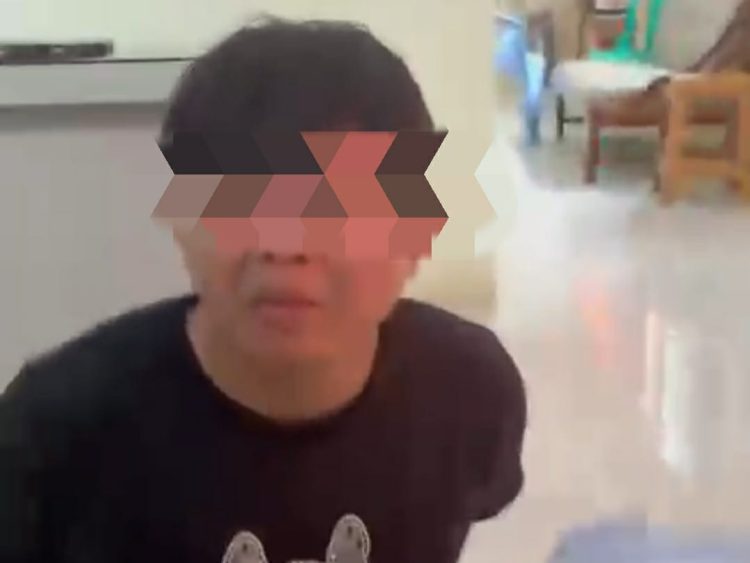 Pelaku pembunuhan disertai perampokan terhadap pebisnis online Nindia Novrin saat diamankan oleh tim gabungan Polresta Jambi, Polsek Jambi Selatan, dan Resmob Polda Jambi di wilayah Sumatera Selatan, Selasa (7/10/2025). (Dok. Humas)