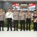 Kalemdiklat Polri Komjen Pol. Dr. Chryshnanda Dwilaksana, M.Si. bersama para narasumber dan pejabat utama Polri berfoto bersama seusai Seminar Nasional  di Gedung Anton Soejarwo, Setukpa Lemdiklat Polri, Kota Sukabumi, Jawa Barat, Selasa (7/10/2025). (Dok, Humas)