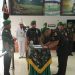 Komandan Korem 042/Gapu Brigjen TNI Heri Purwanto, S.E., M.M., menyaksikan penandatanganan berita acara serah terima jabatan Kasilog Kasrem 042/Gapu dari Kolonel Cpl Ir. Ahmad Rasli, S.T., M.M. kepada Letkol Inf Bonny Virdi Anggoro di Aula Makorem 042/Gapu, Kota Jambi, Senin (13/10/2025). (Foto: Penrem 042/Gapu)