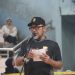 Sekretaris Daerah Provinsi Jambi, Dr. H. Sudirman, S.H., M.H., memberikan sambutan saat membuka Kejurprov Bola Basket 2025 di GOR Kotabaru, Kota Jambi, Senin (13/10/2025). (Dok. Daus)