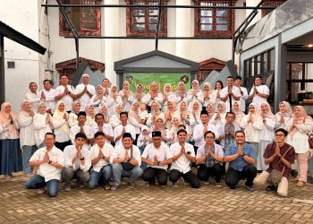 Poto bersama usai menggelar bukber Selasa (10/3/2026). (Dok. Yola)