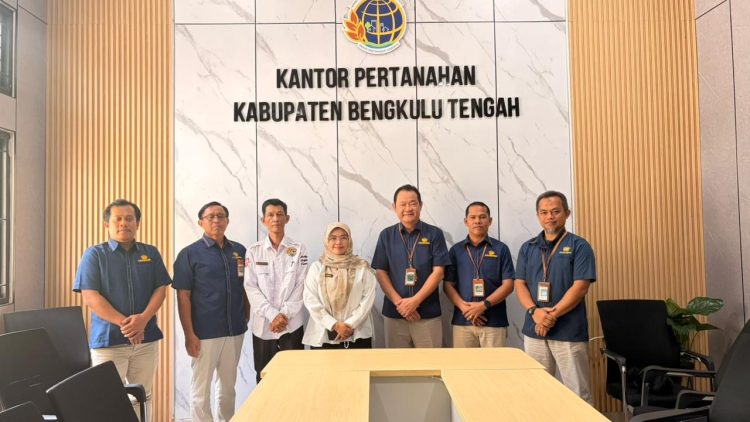 Kantor Pertanahan Kabupaten Bengkulu Tengah menerima kunjungan koordinasi dari Kantor Pelayanan Kekayaan Negara dan Lelang (KPKNL) Bengkulu, Kamis (5/3/2026). (Foto:Yl)