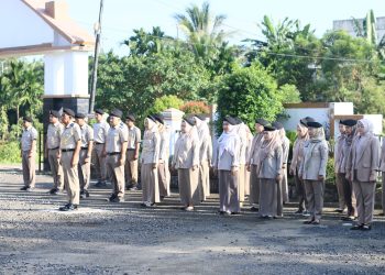 Kantor Pertanahan Kabupaten Bengkulu Tengah melaksanakan apel pagi, Senin (20/4/2026). (Foto:yola)