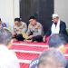 Wakapolda Jambi Brigjen Pol. B. Ali bersama jajaran mengikuti kegiatan Pembinaan Rohani dan Mental (Binrohtal) di Masjid Al-Ikhlas Polda Jambi, Kamis (2/4/2026) (Dok. Nahar)