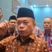 Gubernur Jambi Al Haris memberikan keterangan kepada awak media usai menghadiri RUPS Luar Biasa di Mahligai Bank Jambi (Dok. Stepanus)