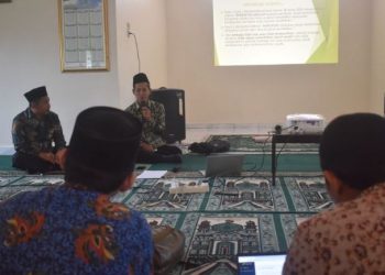 Peserta dari 13 pondok pesantren mengikuti bimbingan teknis pengisian Sistem Informasi Penilaian Akreditasi (SISPENA) yang digelar Kemenag Muaro Jambi, Kamis (23/4/2026) (Dok. Daus)