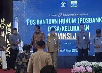 Menteri Hukum RI Supratman Andi Agtas bersama Gubernur Jambi Al Haris meresmikan Pos Bantuan Hukum (Posbankum) desa/kelurahan se-Provinsi Jambi, Selasa (28/4/2026) (Dok. Stepanus)