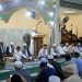Gubernur Jambi Al Haris memberikan sambutan dalam kegiatan Safari Subuh di Masjid Raya Magat Sari, Kota Jambi, Jumat (10/4/2026). (Dok. Stepanus)